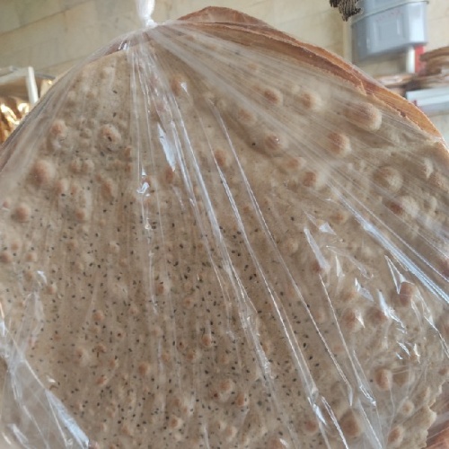 نان خشک ۹۰۰ گرمی آرد بومی
