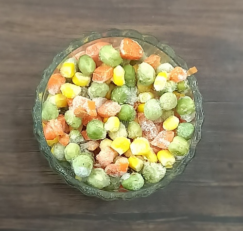 میکس نخود فرنگی ذرت هویج (250 گرم)